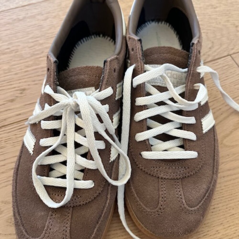 Woman's Adidas Brown suede Samba - size 7.5
